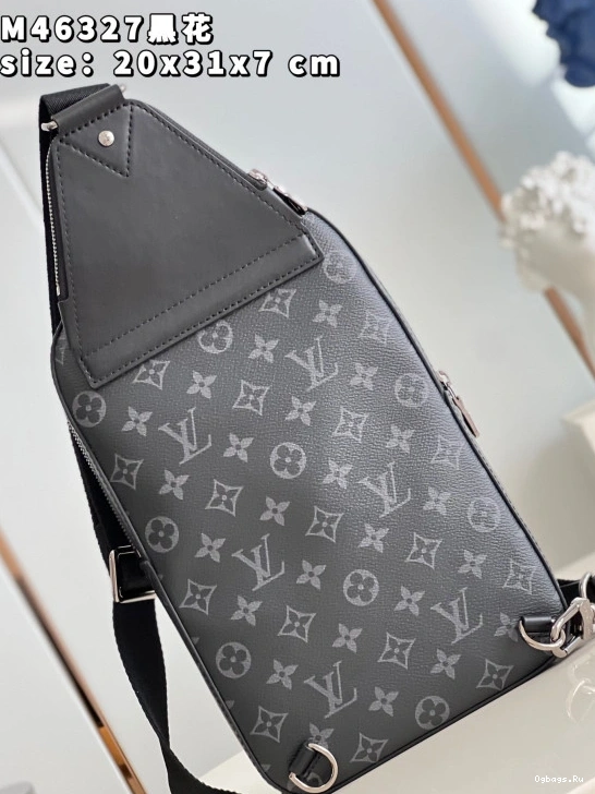 VUITTON Slingbag LOUIS Avenue NM 0103
